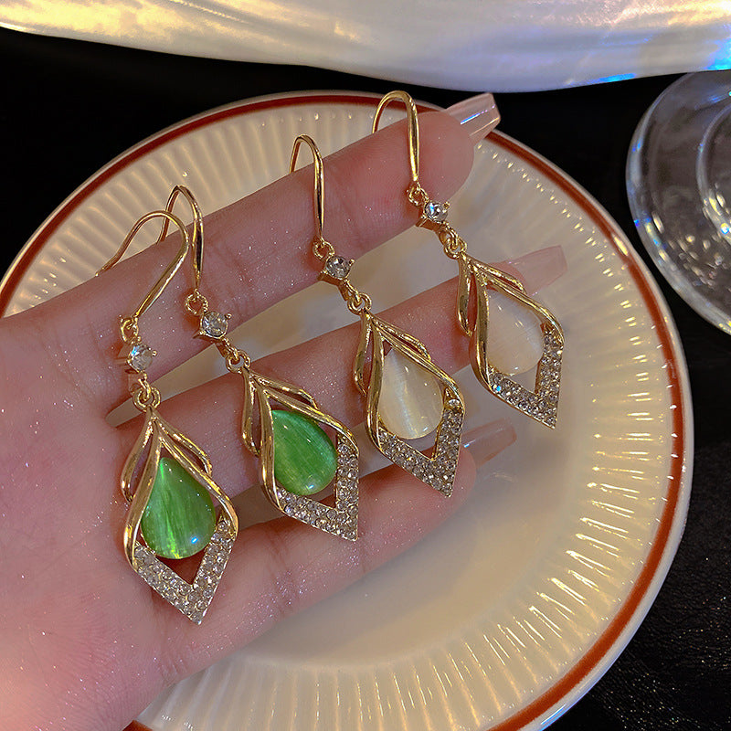 166.Spring Earrings