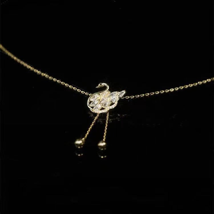 191. Swan necklace