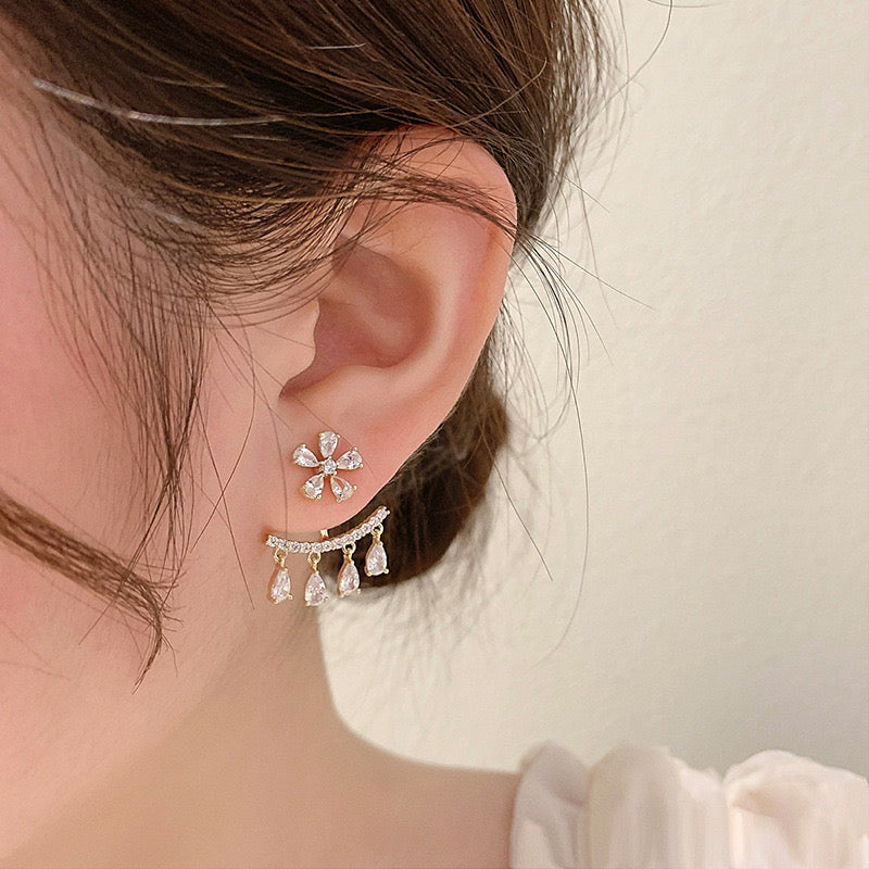 406.Water Drops Earrings