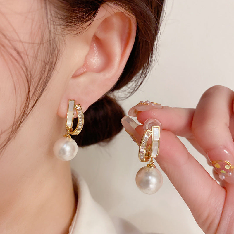 117.Shell Pearl Earrings