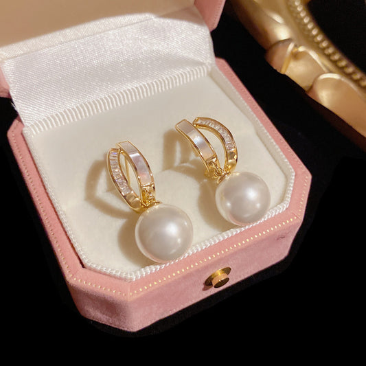 117.Shell Pearl Earrings