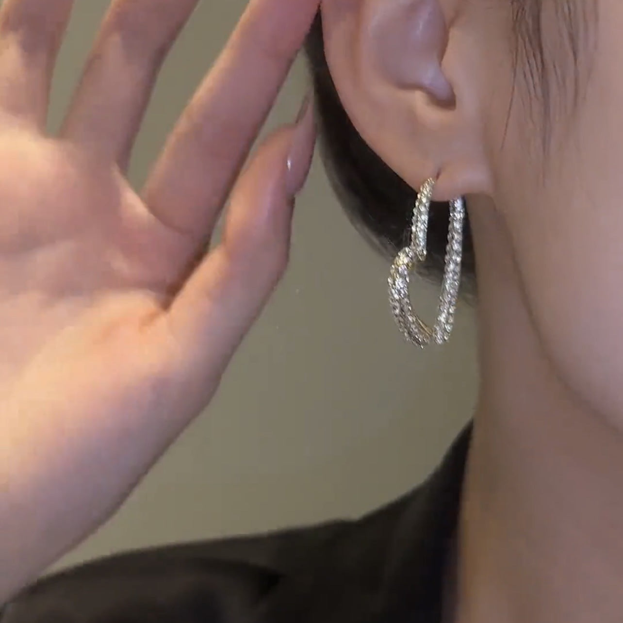 131.Earrings